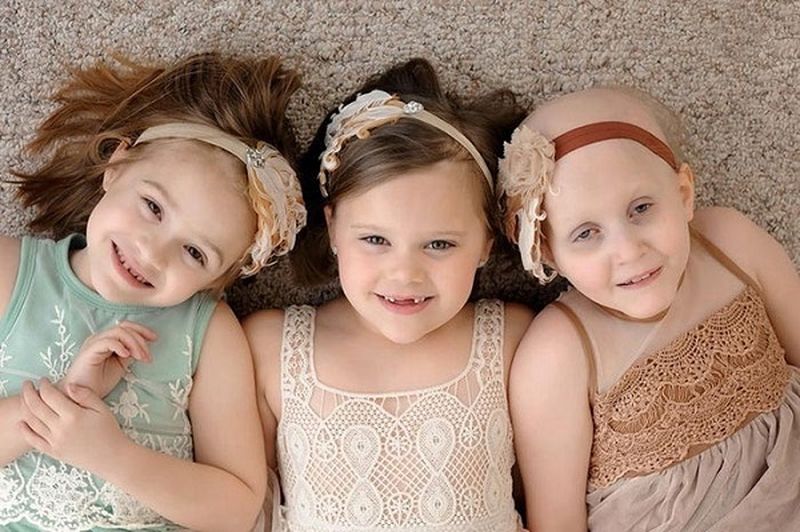 Этим девочкам когда-то поставили смертельный диагноз. 3 года болезни изменили их до неузнаваемости...