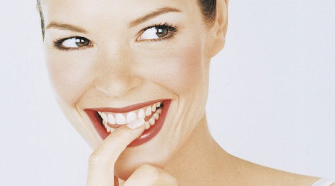 7 простых способов отбелить зубы