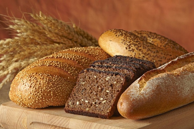 Почему не следует употреблять в пищу дрожжевой хлеб
