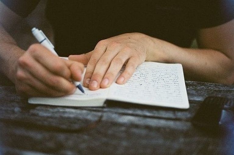 Что ваш почерк может рассказать о ваших болезнях