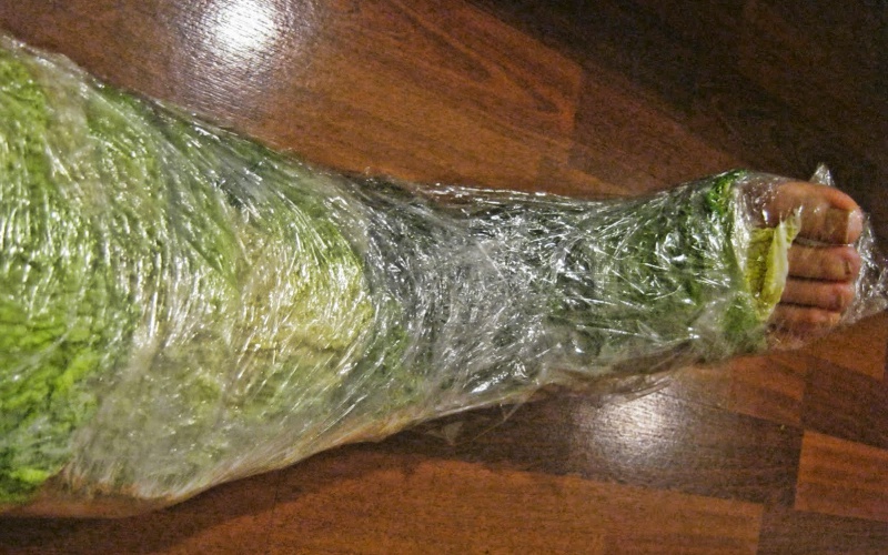 Обертывание капустными листьями для лечения боли в ногах