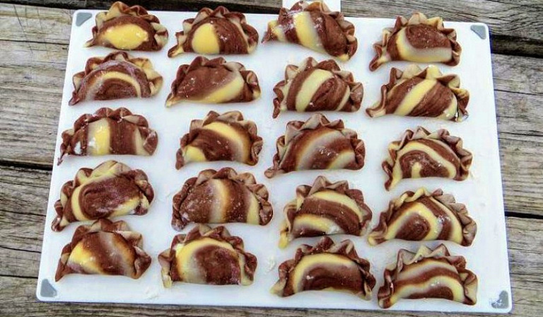 Шоколадные вареники с творогом: вкусный и простой десерт для гурманов