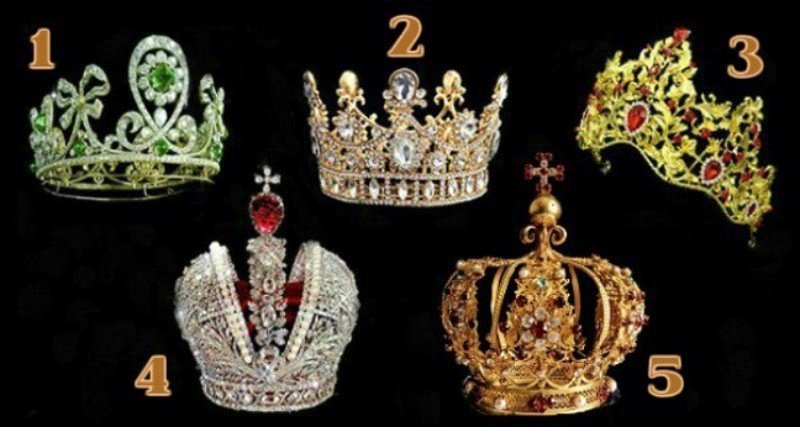 Выберите для себя одну корону и узнайте, что подготовила вам Вселенная
