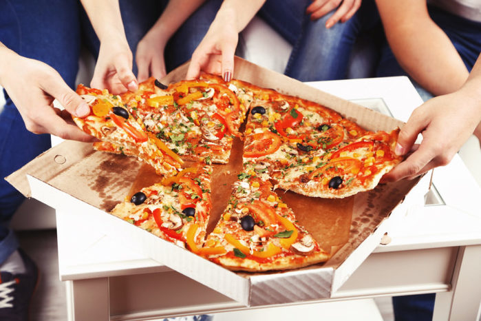 Особенности коробки для пиццы: какой она должна быть