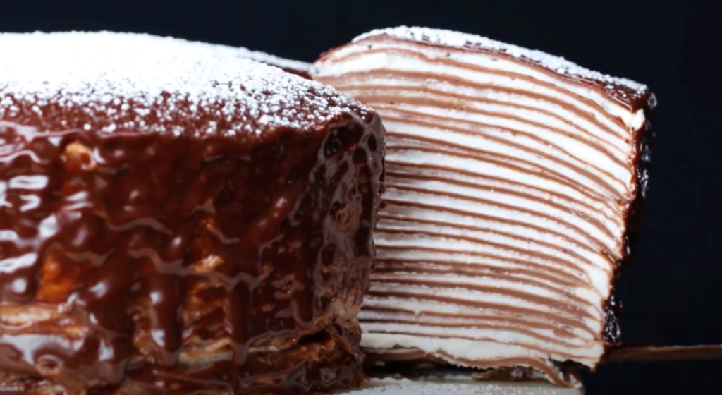Многослойный креп-кейк: как нажарить блинчиков и слепить потом с них шикарный торт