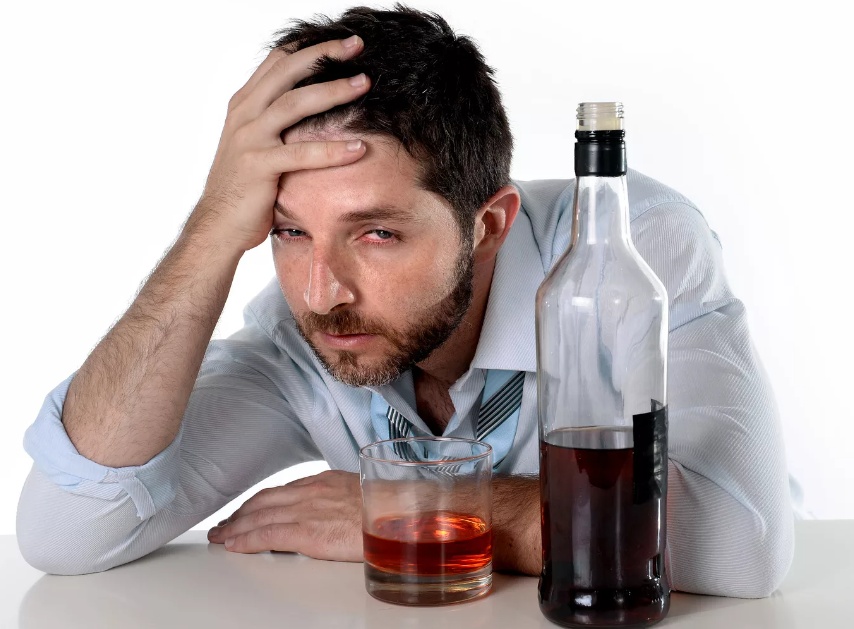 Почему алкоголики не болеют: развенчание мифа