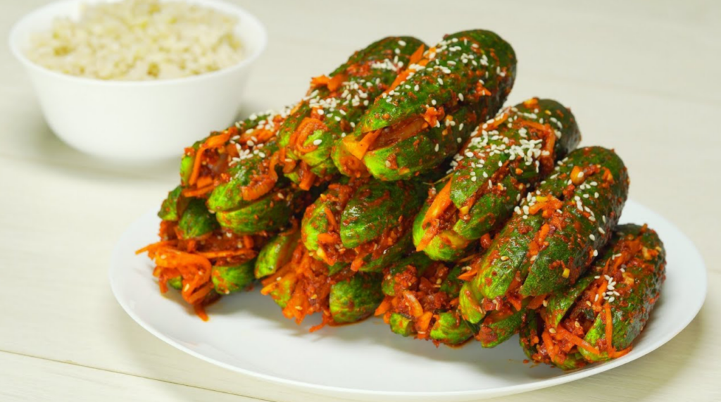 Хрустящие и сочные огурчики по-корейски: 10 минут и вкусная закуска на вашем столе