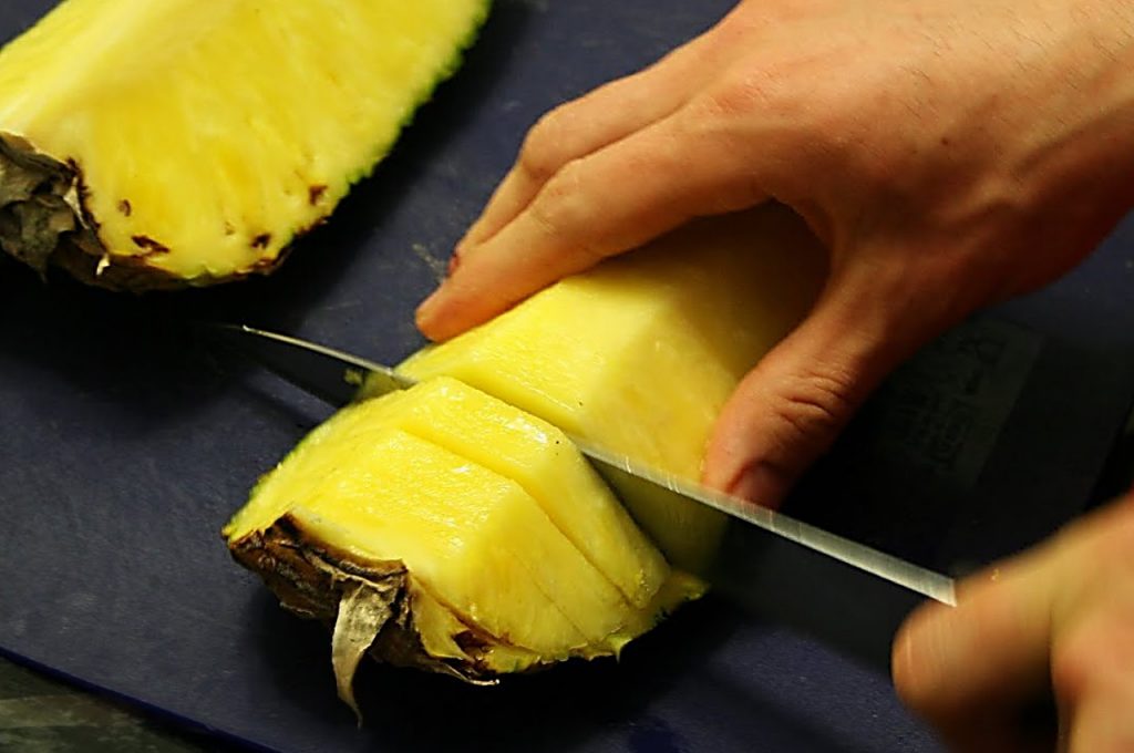 Ананасовый сок как натуральное средство от кашля: 3 мощных рецепта, чтобы вылечить кашель ананасом