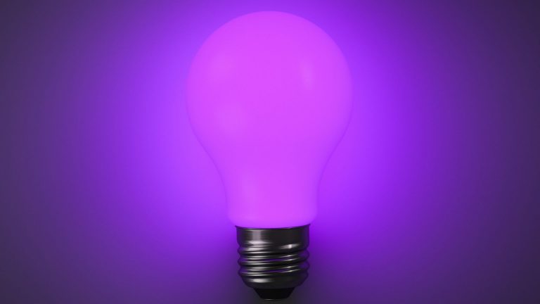 Как выбрать ультрафиолетовую лампу