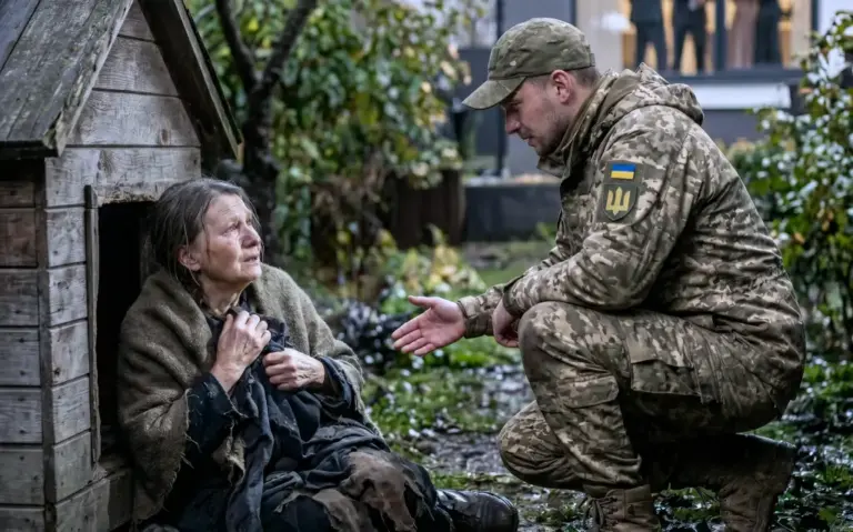 Вернулся с фронта и увидел мать на цепи в будке! То, что он сделал с отчимом, шокировало всю страну…